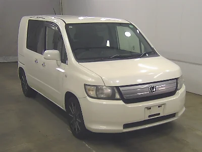 HONDA MOBILIO SPIKE
