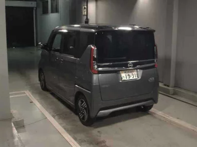 NISSAN ROOX