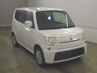 SUZUKI MRWAGON