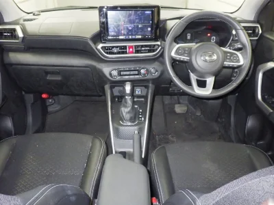 DAIHATSU ROCKY