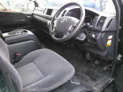 TOYOTA HIACE WAGON