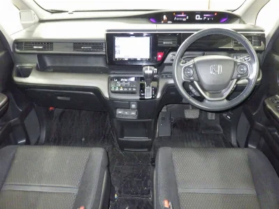 HONDA STEPWGN SPADA