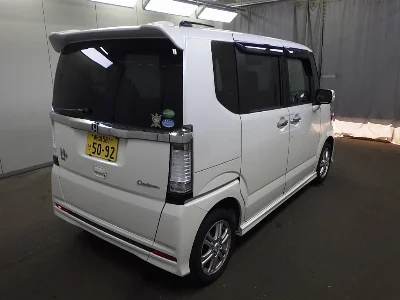 HONDA N BOX +