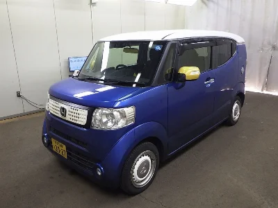 HONDA N-BOX SLASH
