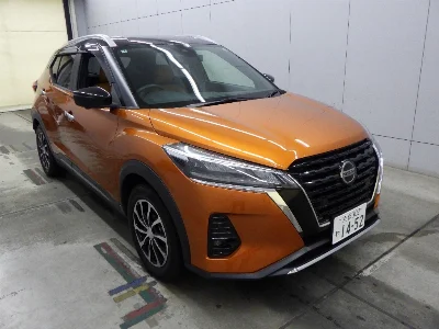 NISSAN KICKS