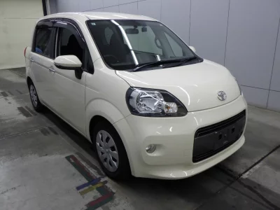TOYOTA PORTE
