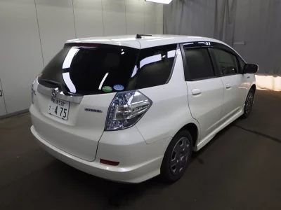 HONDA FIT SHUTTLE