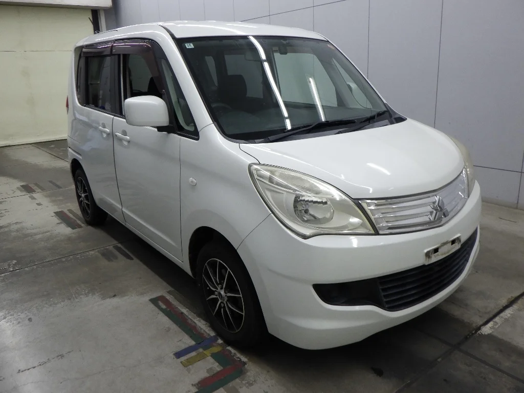 Mitsubishi Delica D:2  с аукциона в Японии