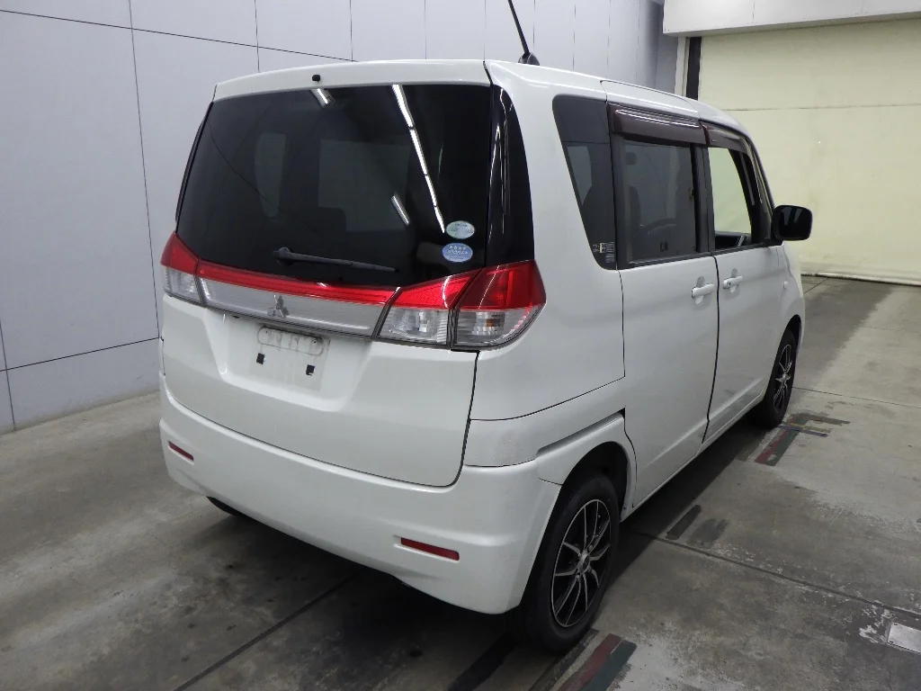 Mitsubishi Delica D:2  с аукциона в Японии