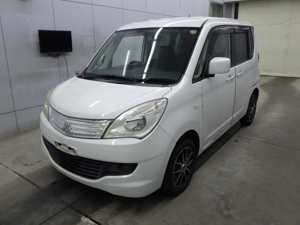 Mitsubishi Delica D:2  с аукциона в Японии