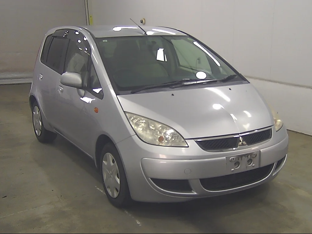 Mitsubishi Colt  с аукциона в Японии