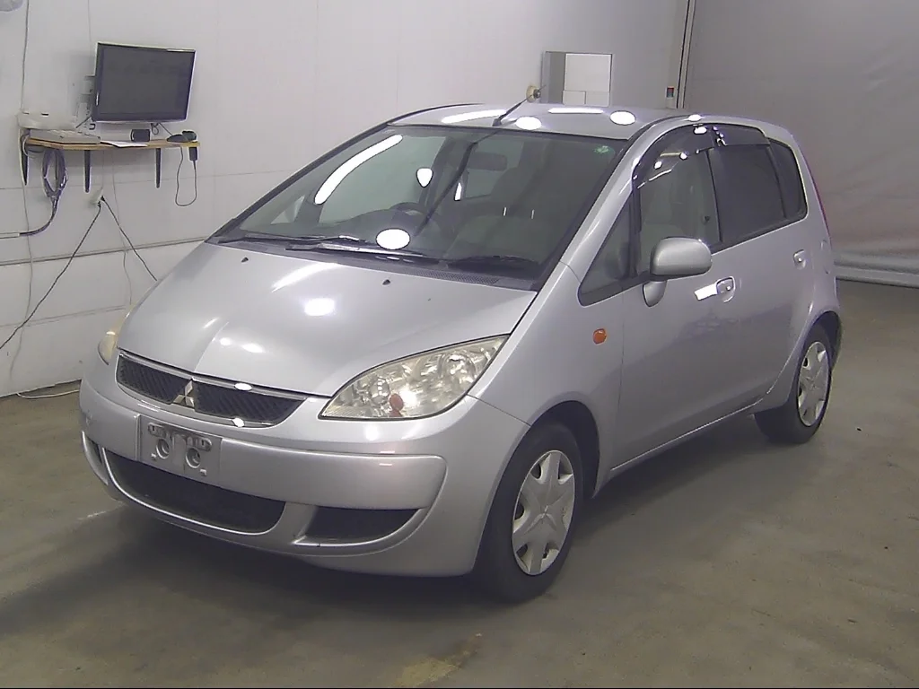 Mitsubishi Colt  с аукциона в Японии