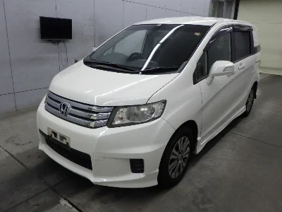 HONDA FREED SPIKE