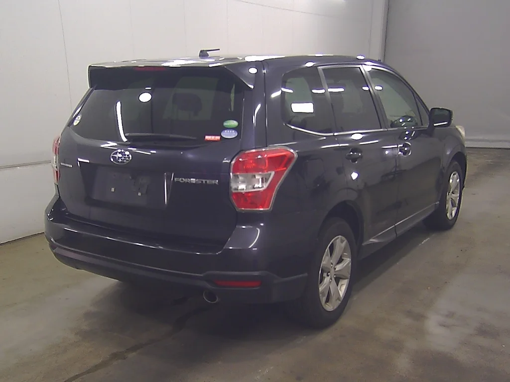 Subaru Forester  с аукциона в Японии