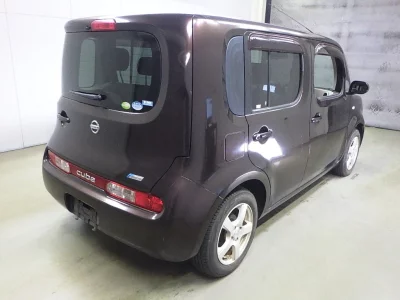 NISSAN CUBE