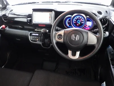 HONDA N BOX +