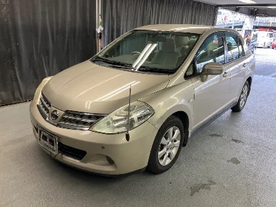 Nissan Tiida Latio