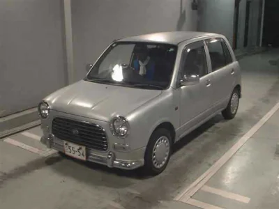 Daihatsu Mira Gino