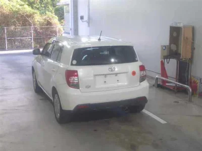 Toyota Ist
