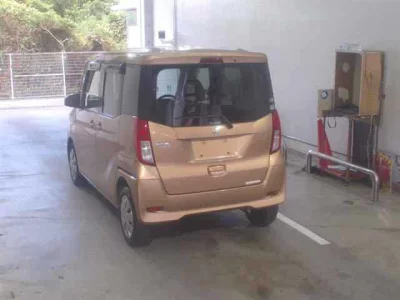 Mitsubishi EK X SPACE