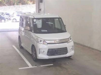 Suzuki Spacia Custom