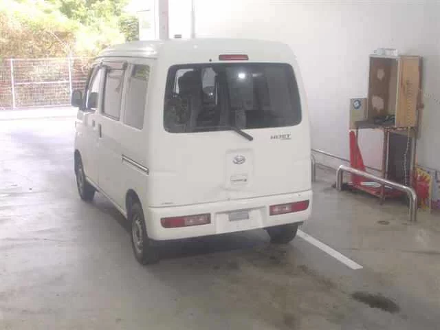 Daihatsu Hijet Cargo  с аукциона в Японии