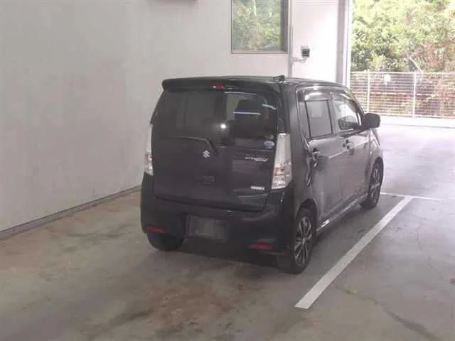 Suzuki Wagon R  с аукциона в Японии