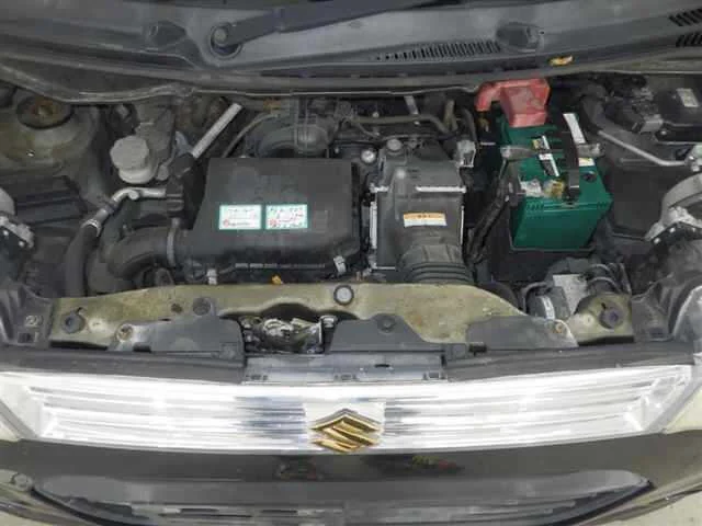 Suzuki Wagon R  с аукциона в Японии