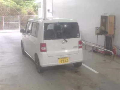 Daihatsu MOVE CONTE