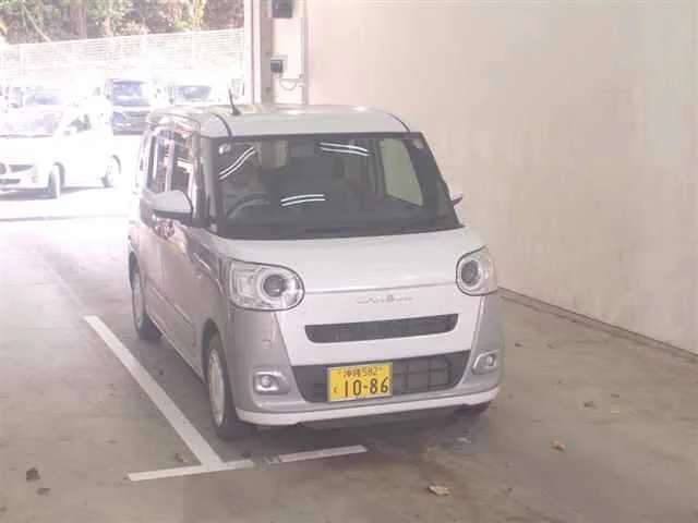 Daihatsu Move Canbus  с аукциона в Японии