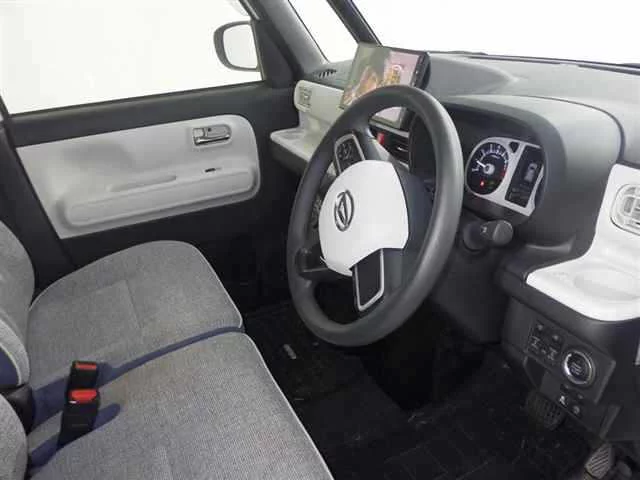 Daihatsu Move Canbus  с аукциона в Японии