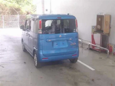 Suzuki Spacia
