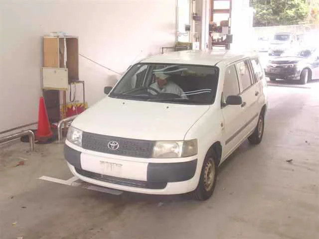 Toyota Probox  с аукциона в Японии