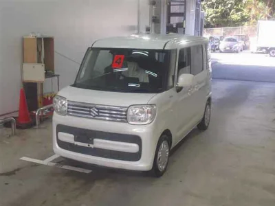 Suzuki Spacia