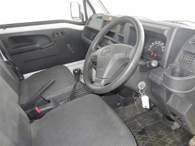 Daihatsu Hijet Truck  с аукциона в Японии