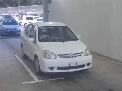 Toyota Platz