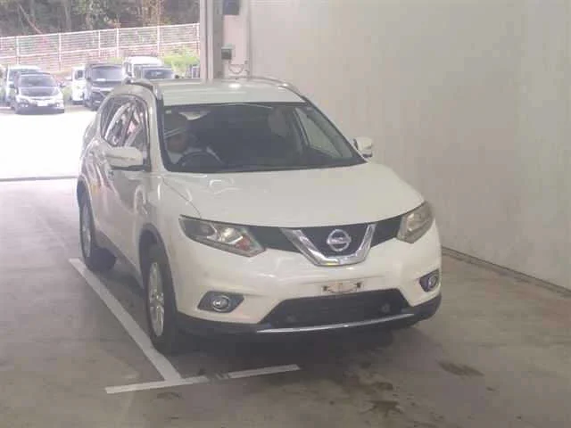 Nissan X-Trail  с аукциона в Японии