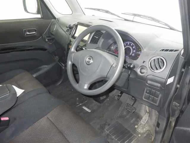 Nissan Roox  с аукциона в Японии