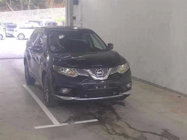 Nissan X-Trail  с аукциона в Японии