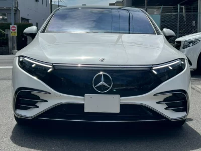 MERCEDES BENZ EQS