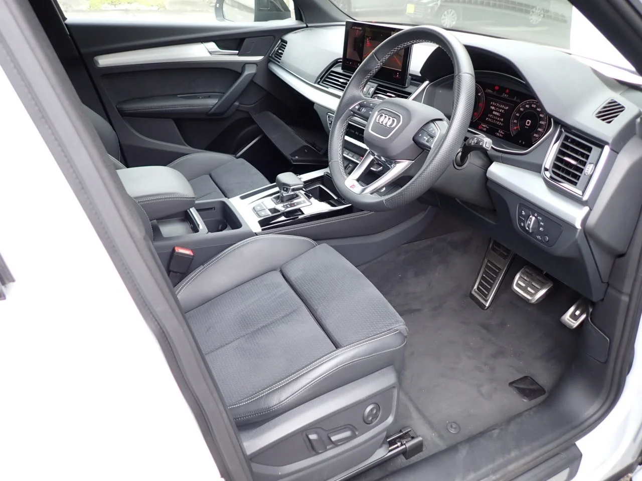 Audi Q5  с аукциона в Японии