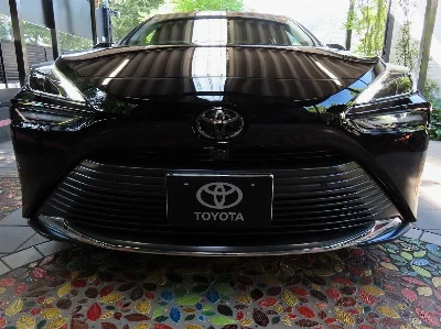 TOYOTA MIRAI