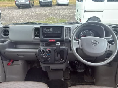 NISSAN NV100 CLIPPER