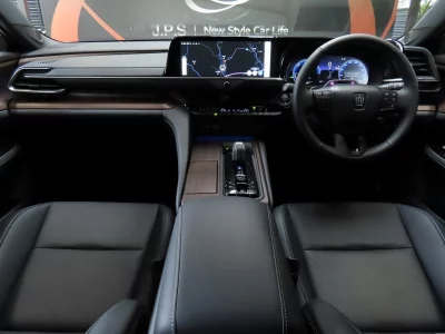 TOYOTA CROWN HYBRID