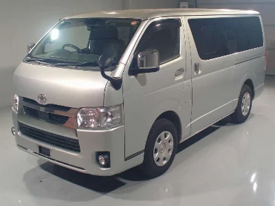 TOYOTA REGIUS VAN