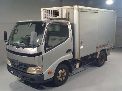 TOYOTA DYNA TRUCK