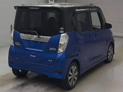 HONDA N BOX +