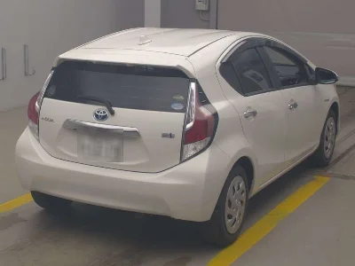 HONDA FIT SHUTTLE HYBRID
