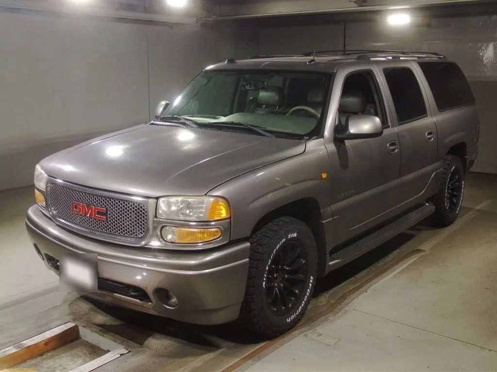 GMC YUKON  с аукциона в Японии