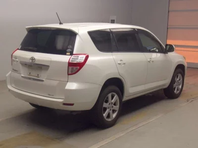 TOYOTA VANGUARD